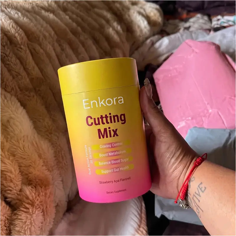 Clienta con su Enkora Cutting Mix